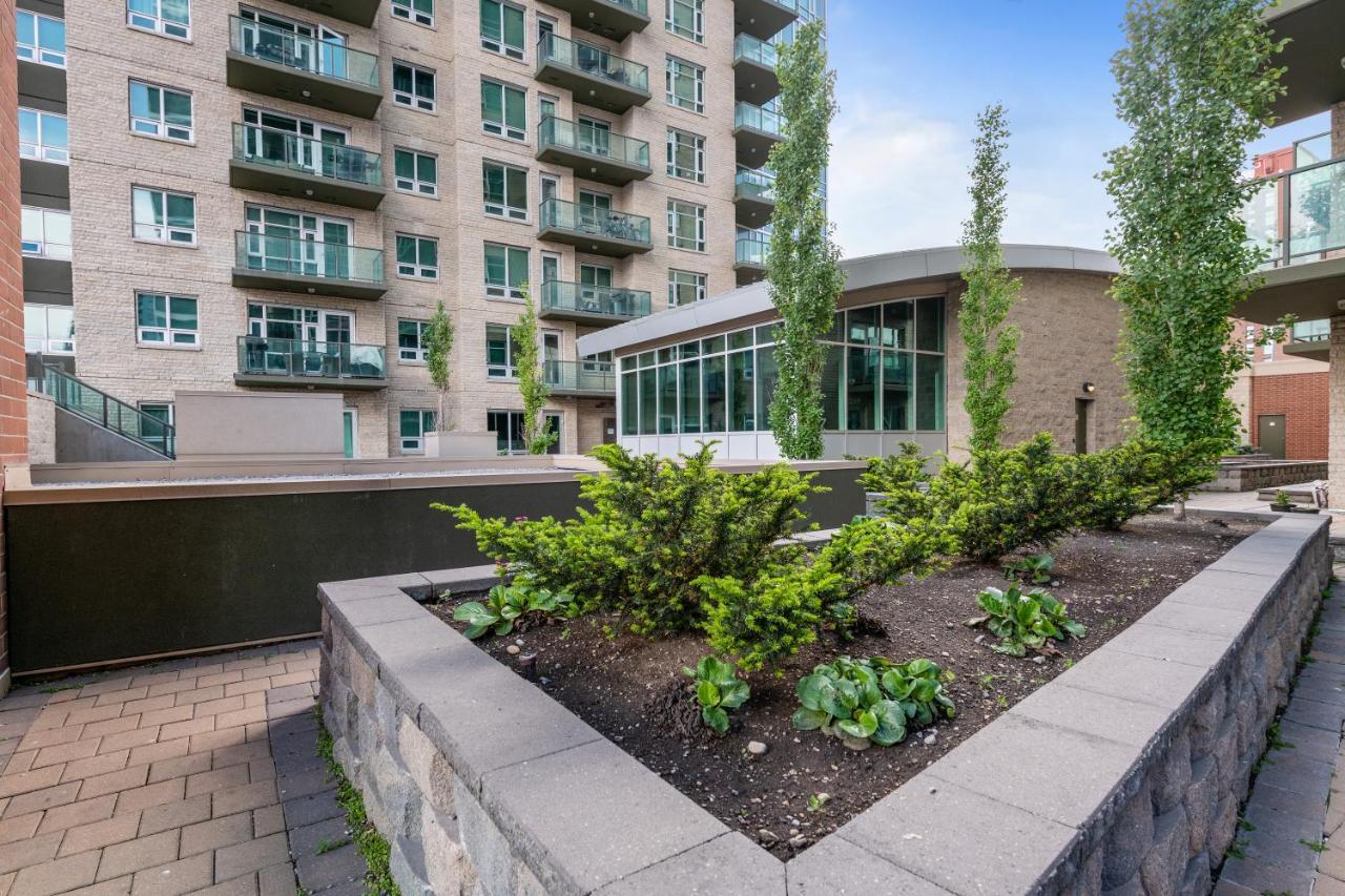 Globalstay Bmo Centre And Downtown Apartments Calgary Exterior photo